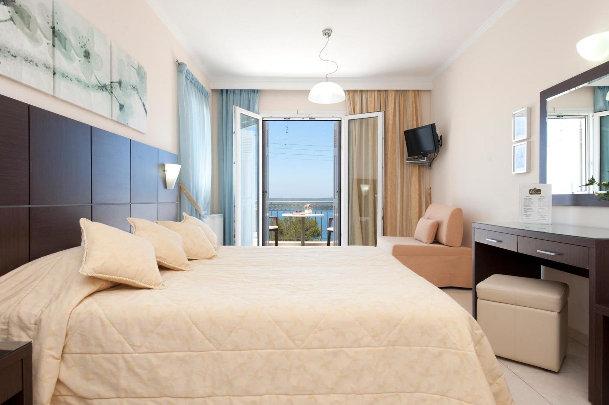 Hotel Anezina Pylos Esterno foto