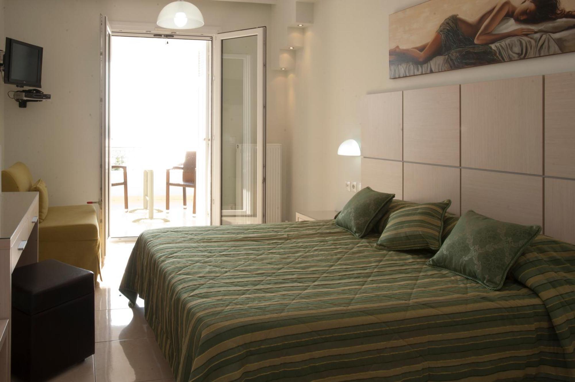 Hotel Anezina Pylos Esterno foto